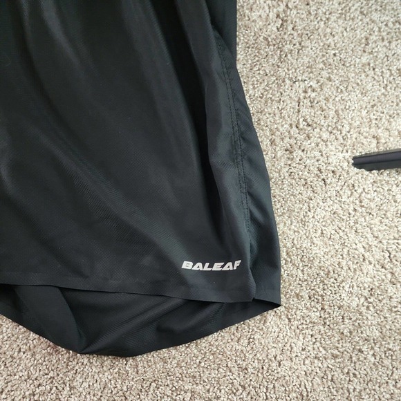 BALEAF Mens Running Shorts Athletic Quick Dry with Rear Zipper Pocket Liner 6" - Picture 2 of 5